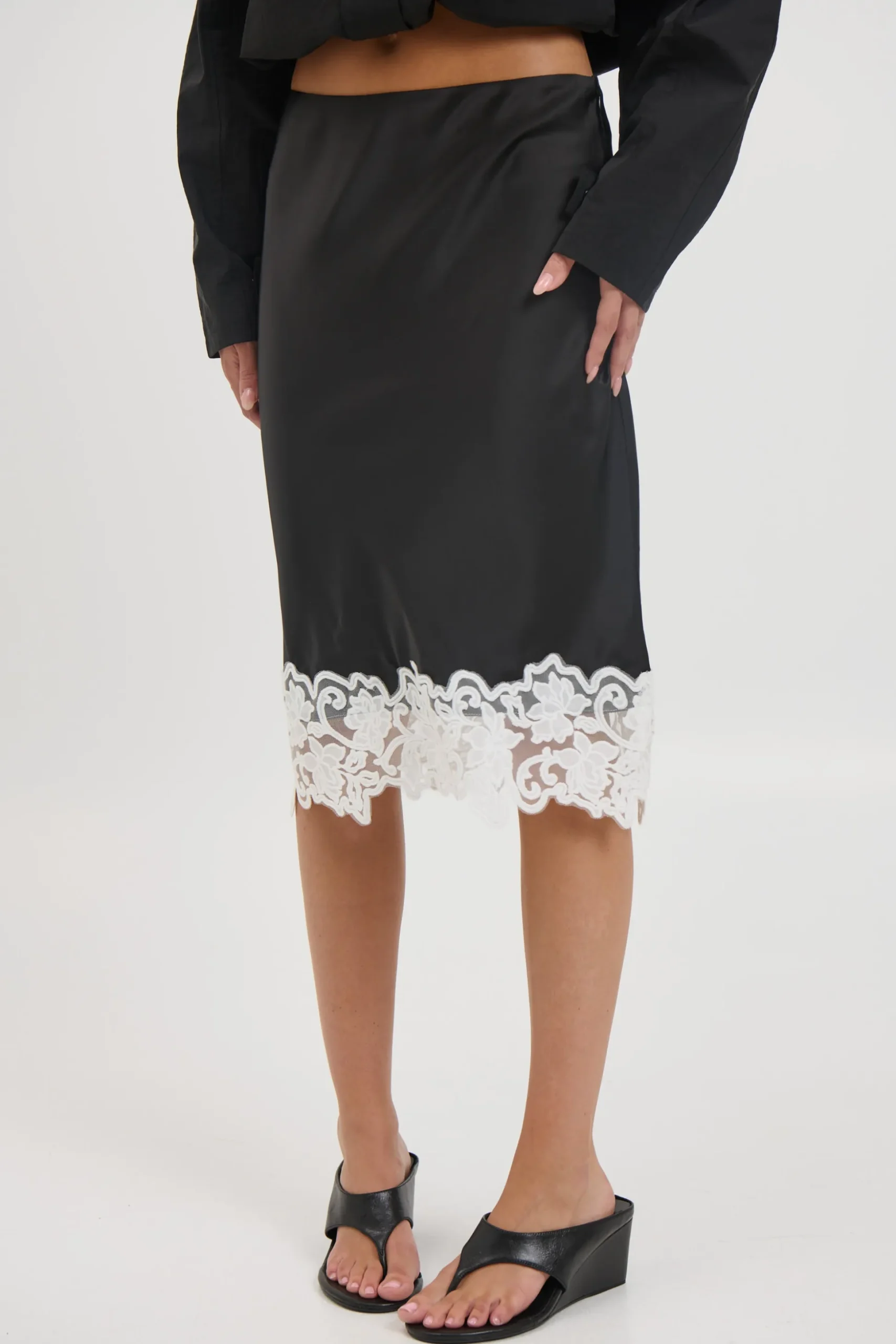 Anchored Midi Skirt Noir