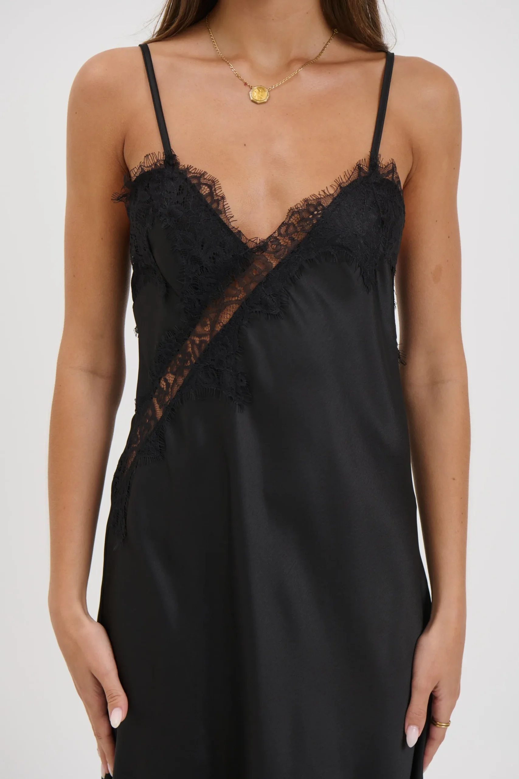 Blair Lace Midi Dress Black