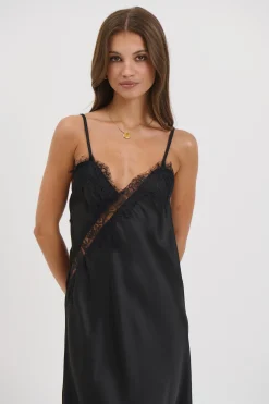 Blair Lace Midi Dress Black