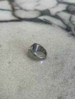 Bold Signet Ring Silver