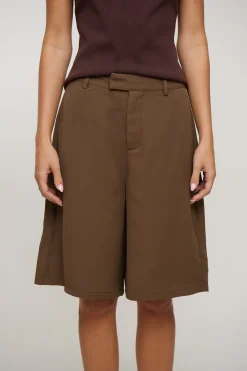 Brooks Bermuda Short Chocolate