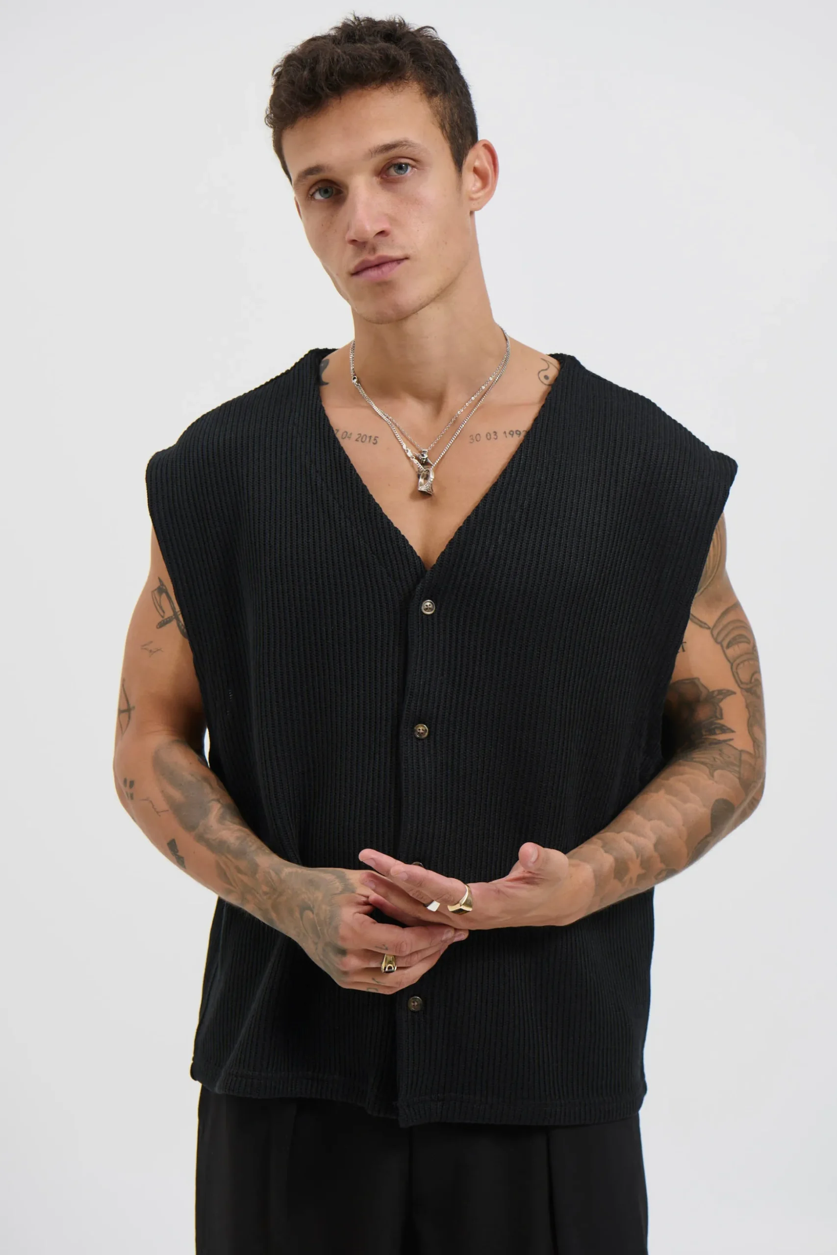 Cassius Knitted Vest Black