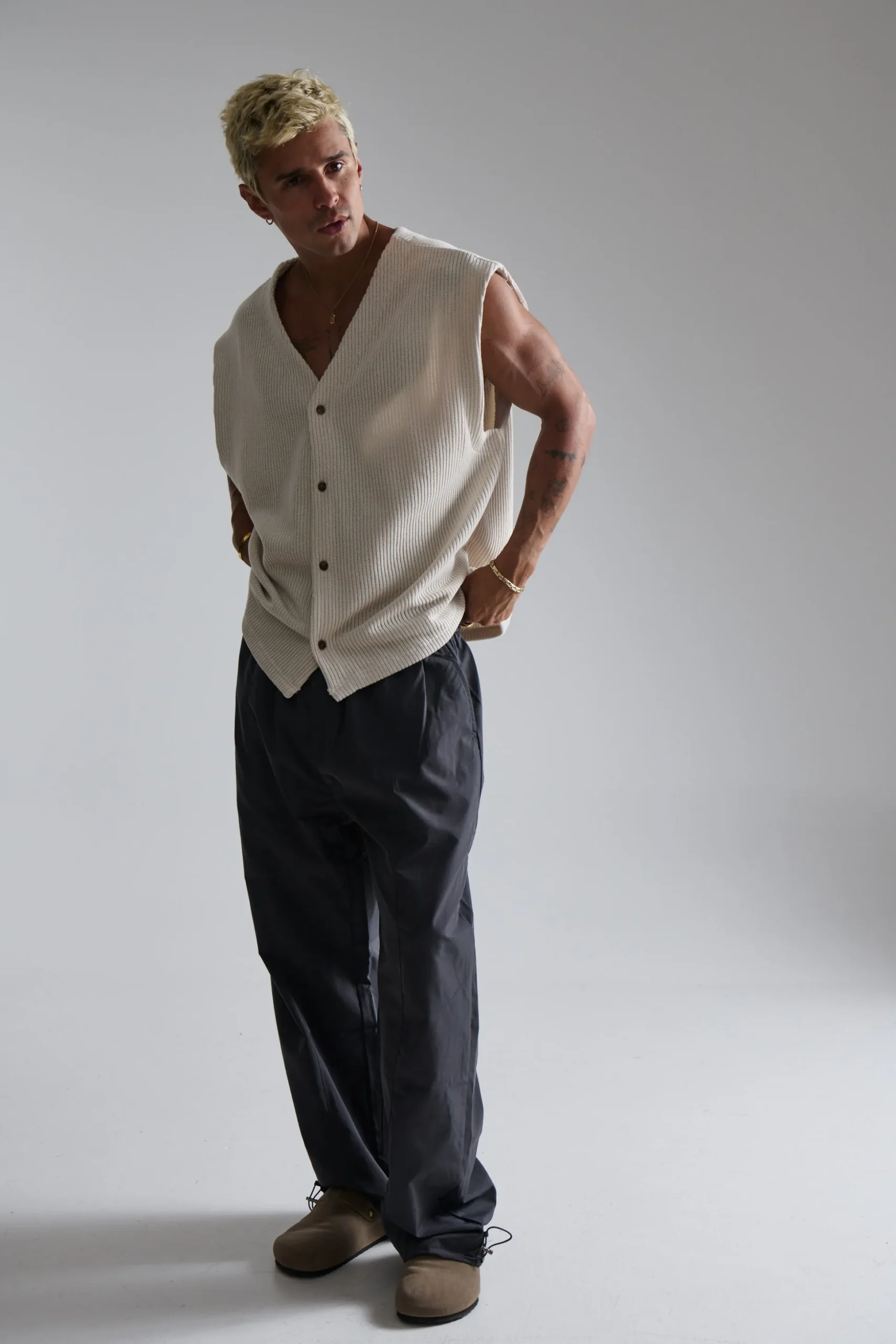 Cassius Knitted Vest Sand