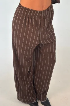 Elise Pant Chocolate