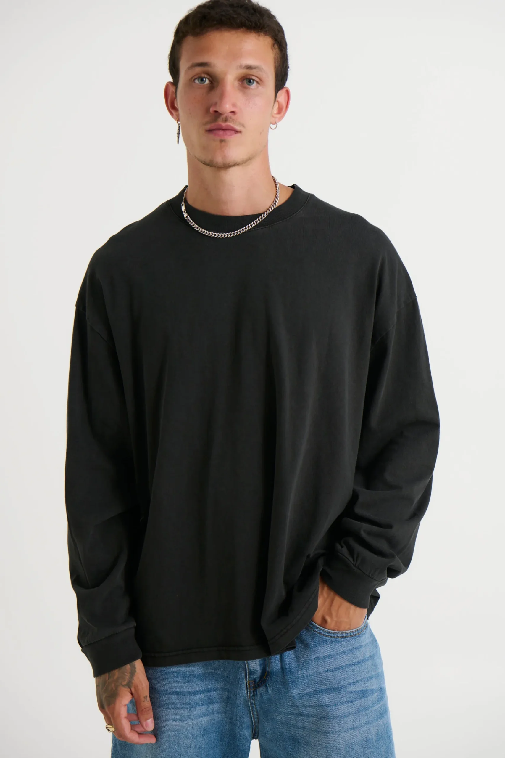 Enzyme Wash Long Sleeve Charcoal