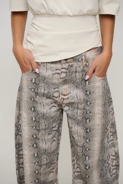 Horseshoe Jean Python