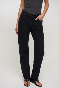 Julia Jean Backstage Black