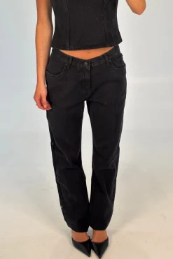 Julia Jean Backstage Black