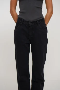 Julia Jean Backstage Black