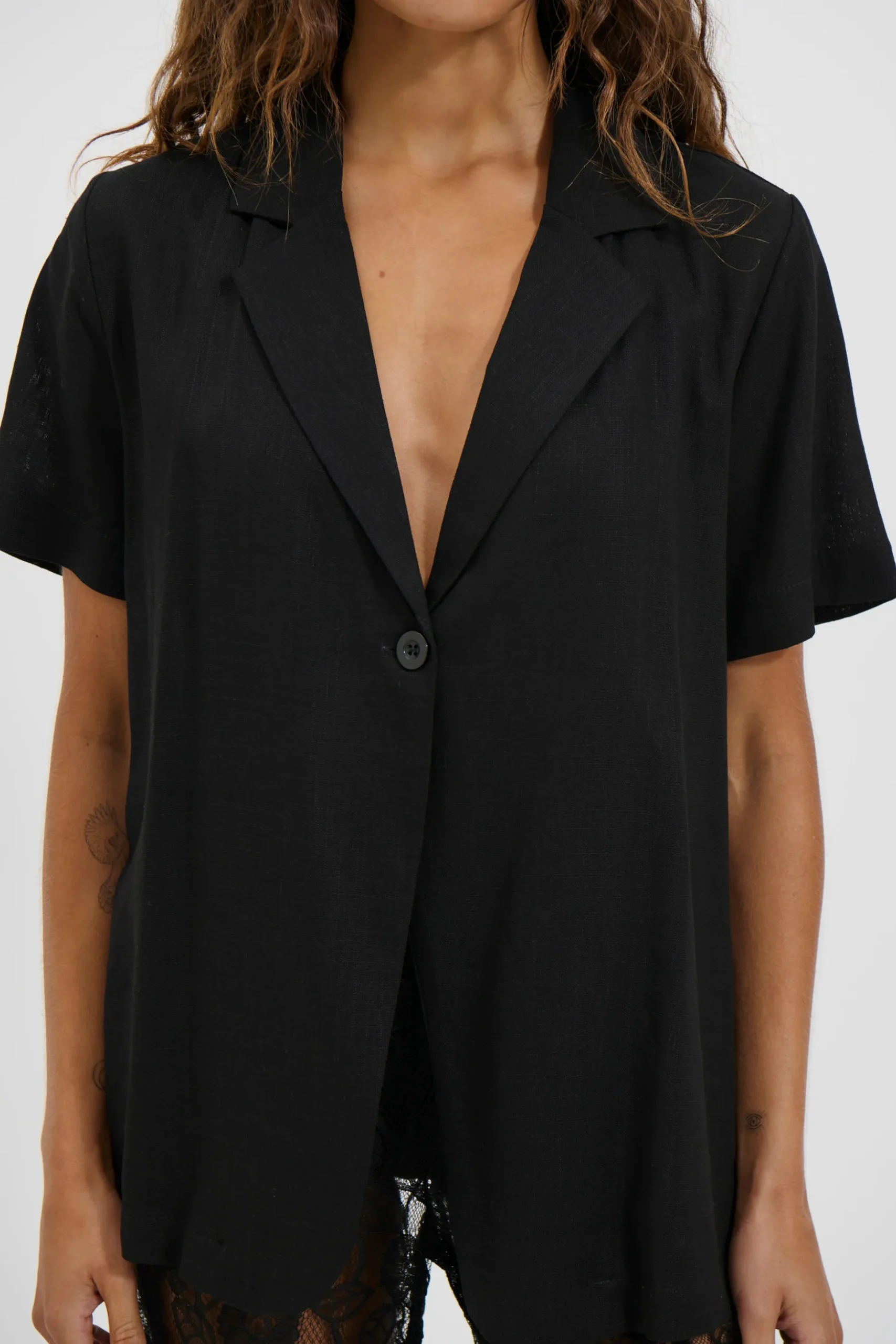 Karla Short Sleeve Shirt Black