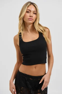 Laura Fitted Tank Black