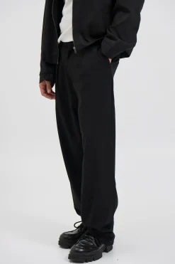 Lenny Pleat Straight Pant Black