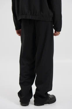 Lenny Pleat Straight Pant Black
