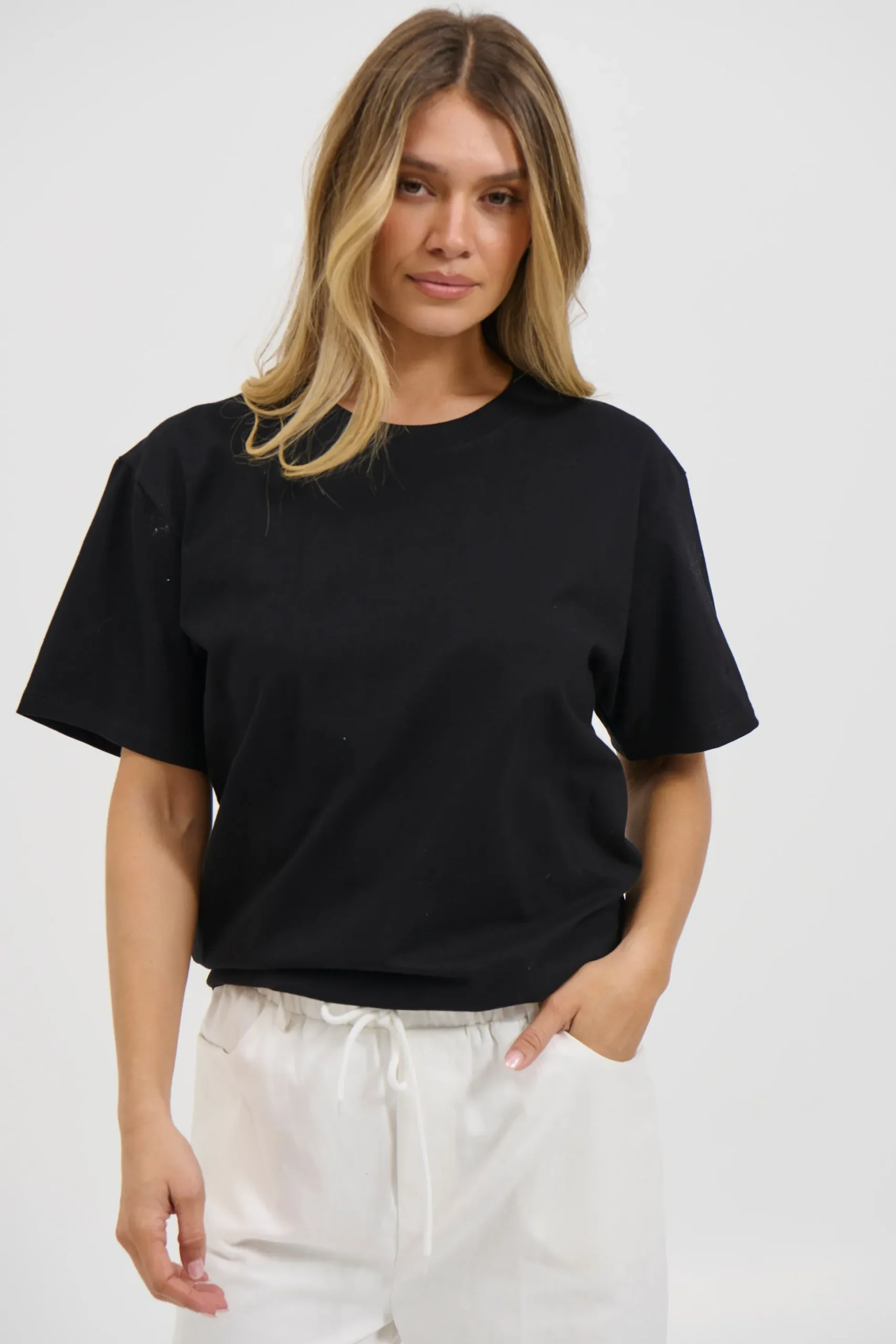 Lily Classic Tee Black