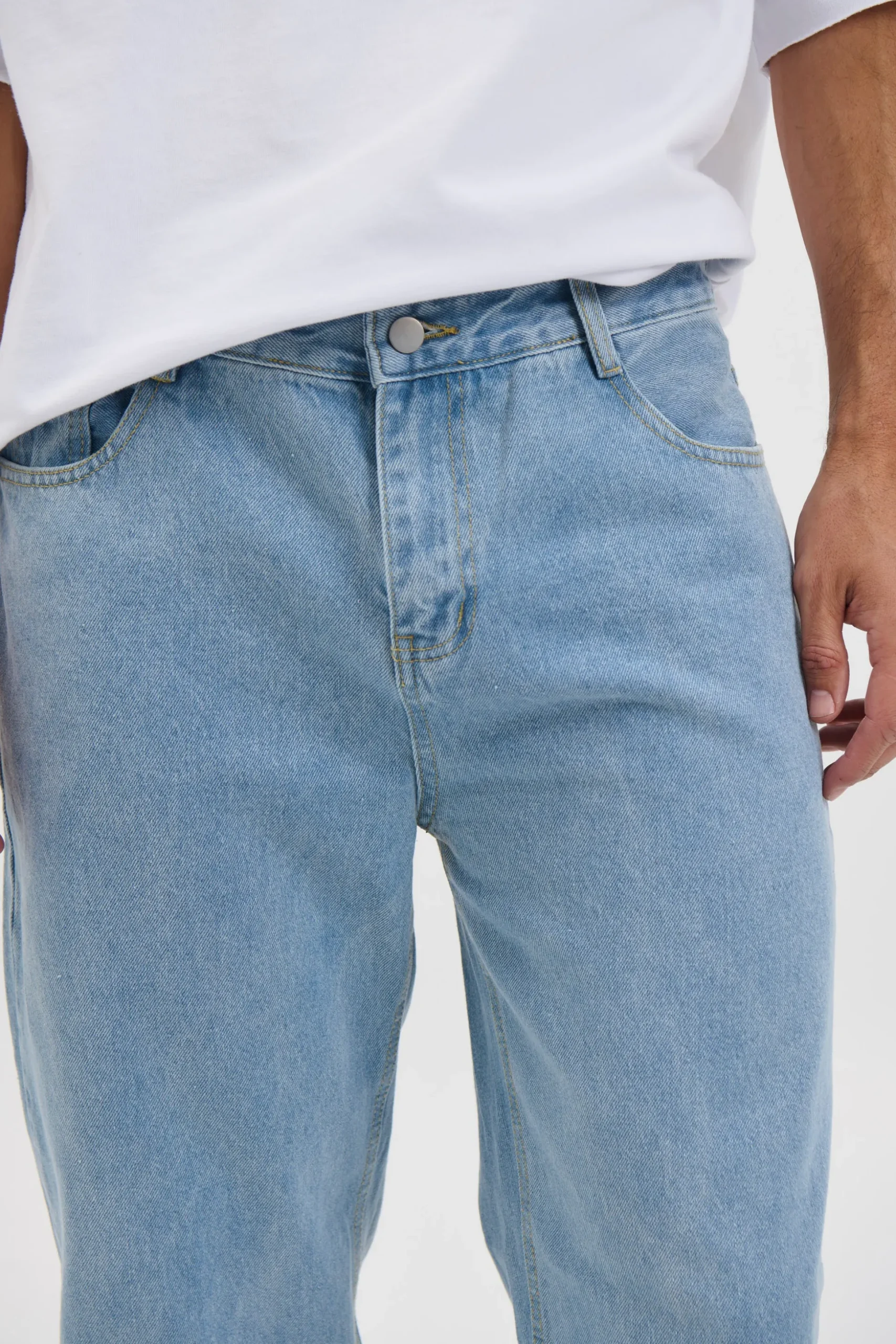 Linton Relaxed Denim Light