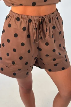 Lydia Short Chocolate