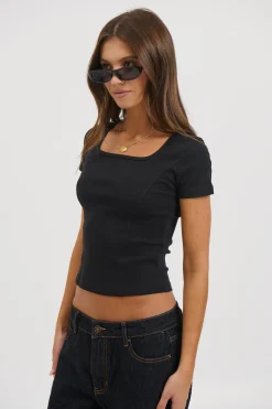 Myra Tee Black