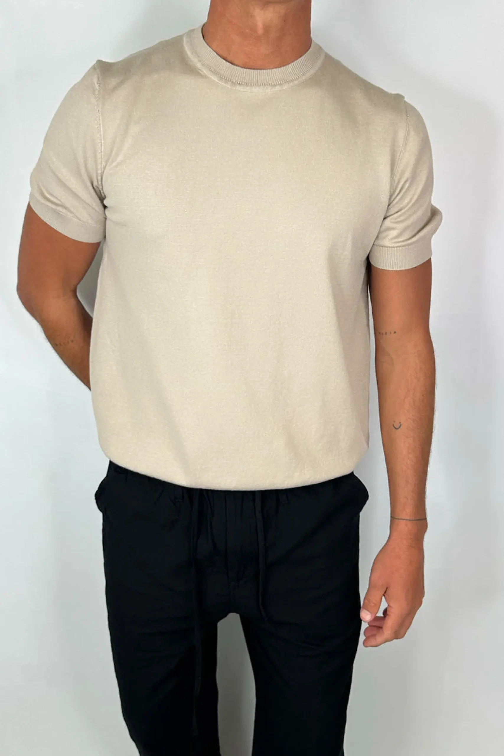 Nigel Fitted Knitted Tee Oat