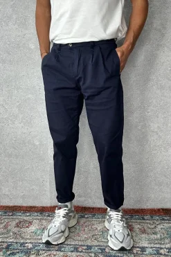 NTH Cropped Pleat Pant Navy