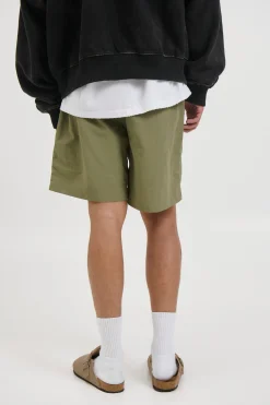 Nylon Walk Short Khaki