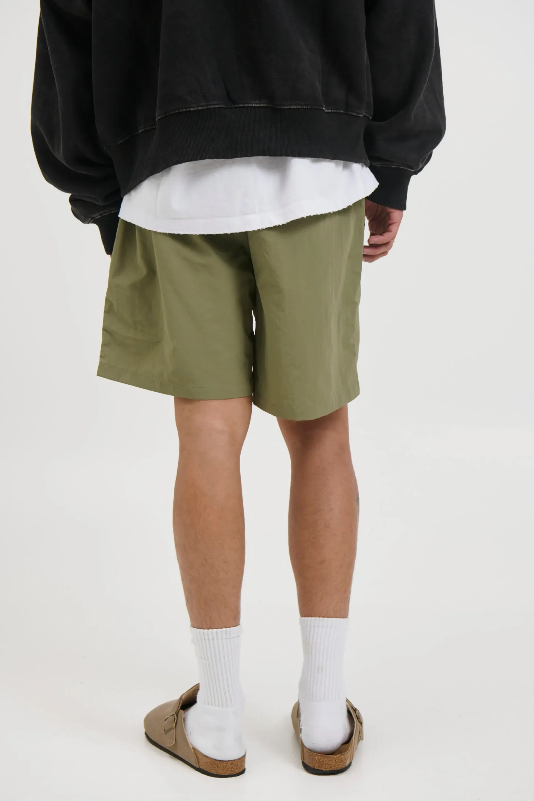 Nylon Walk Short Khaki