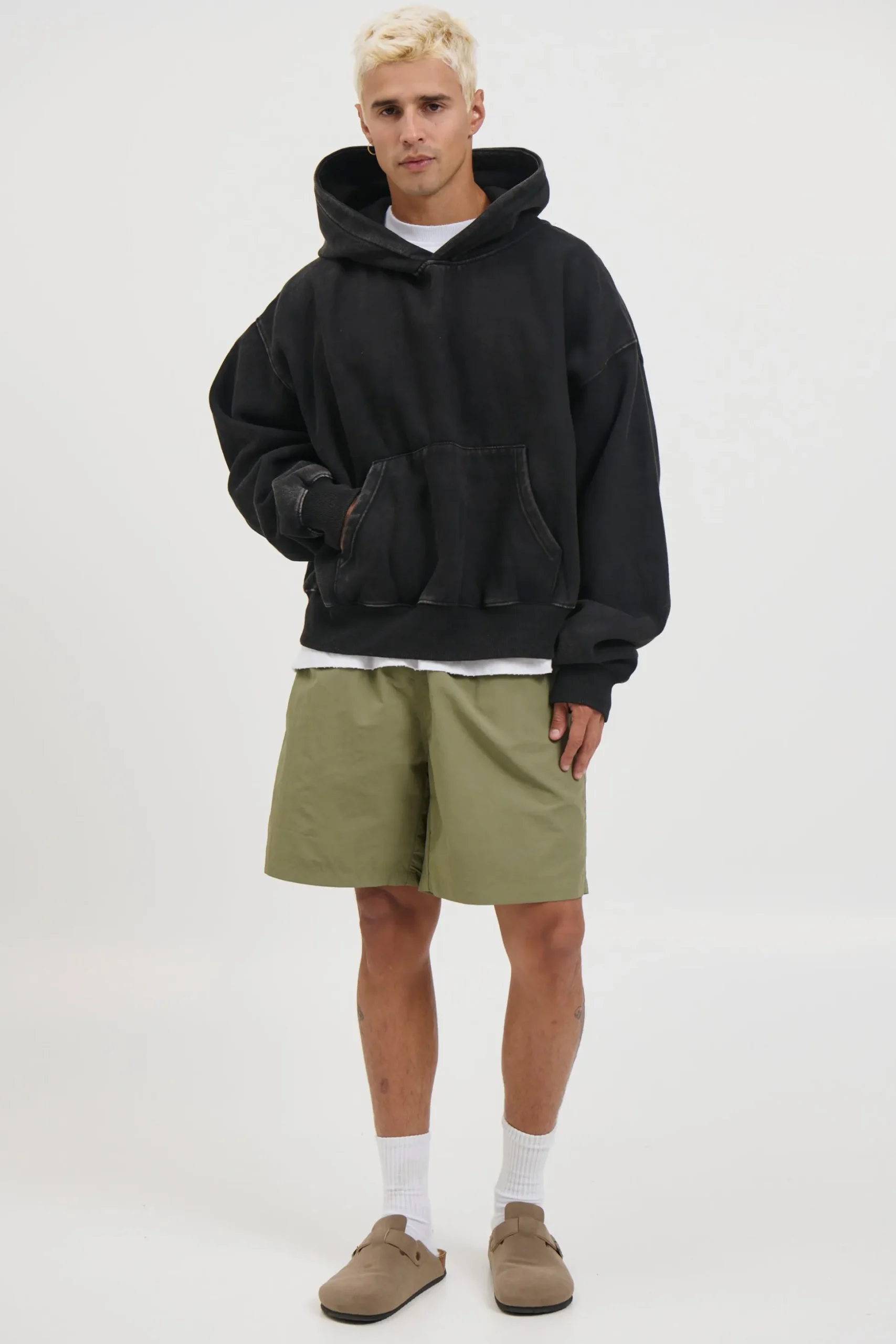 Nylon Walk Short Khaki