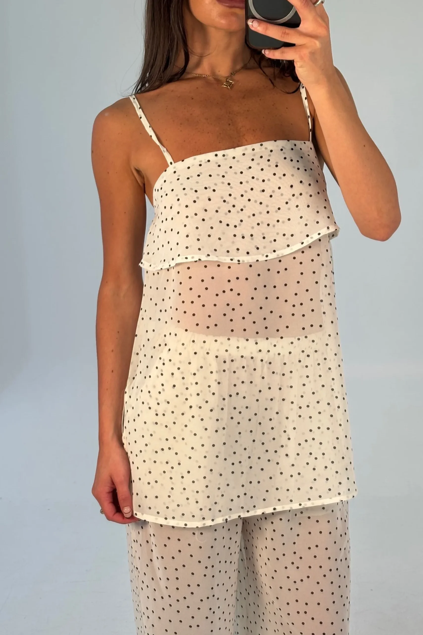 Oaklynn Sheer Set Cream