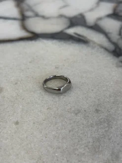 Oval Signet Ring Silver