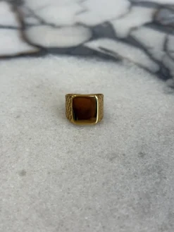 Rectangle Signet Ring Gold