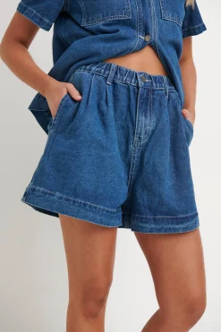 Sally Short Dark Blue