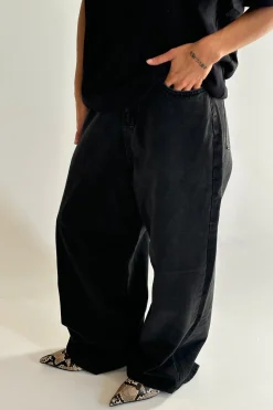 Sebastian Jean Washed Black