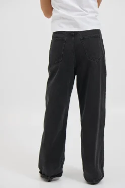 Sebastian Jean Washed Black