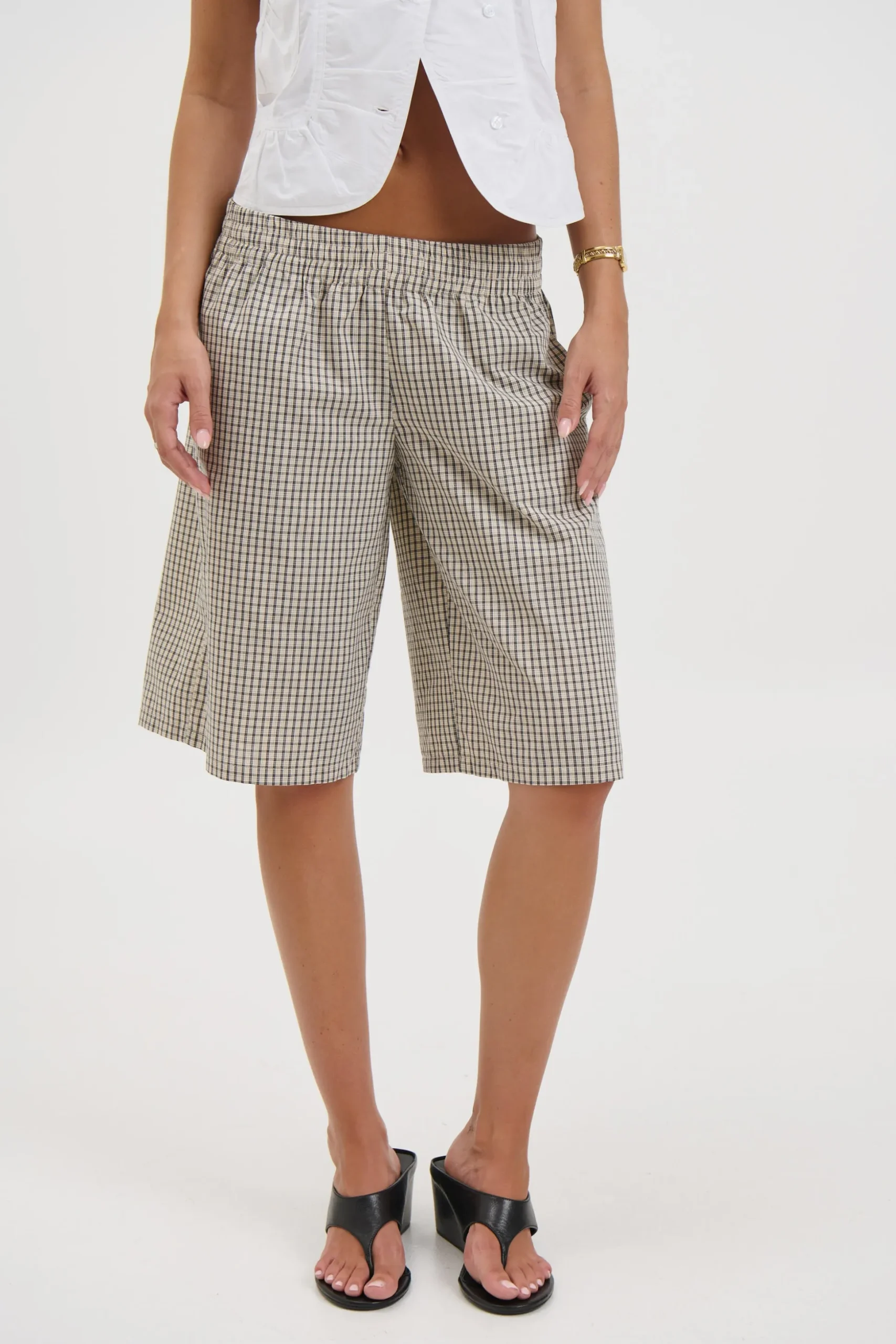 Sevigney Long Short Cream Check