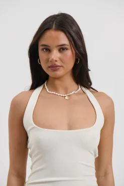 Shell Charm Necklace Gold