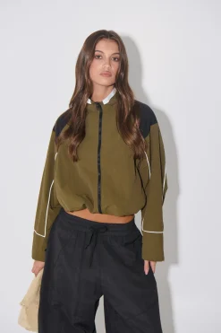 Shoreline Windbreaker Safari