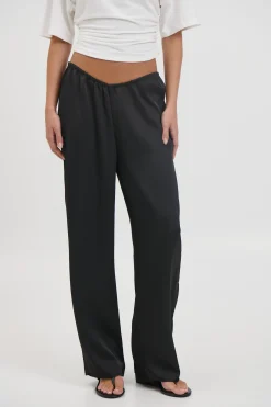 Solene Pant Black