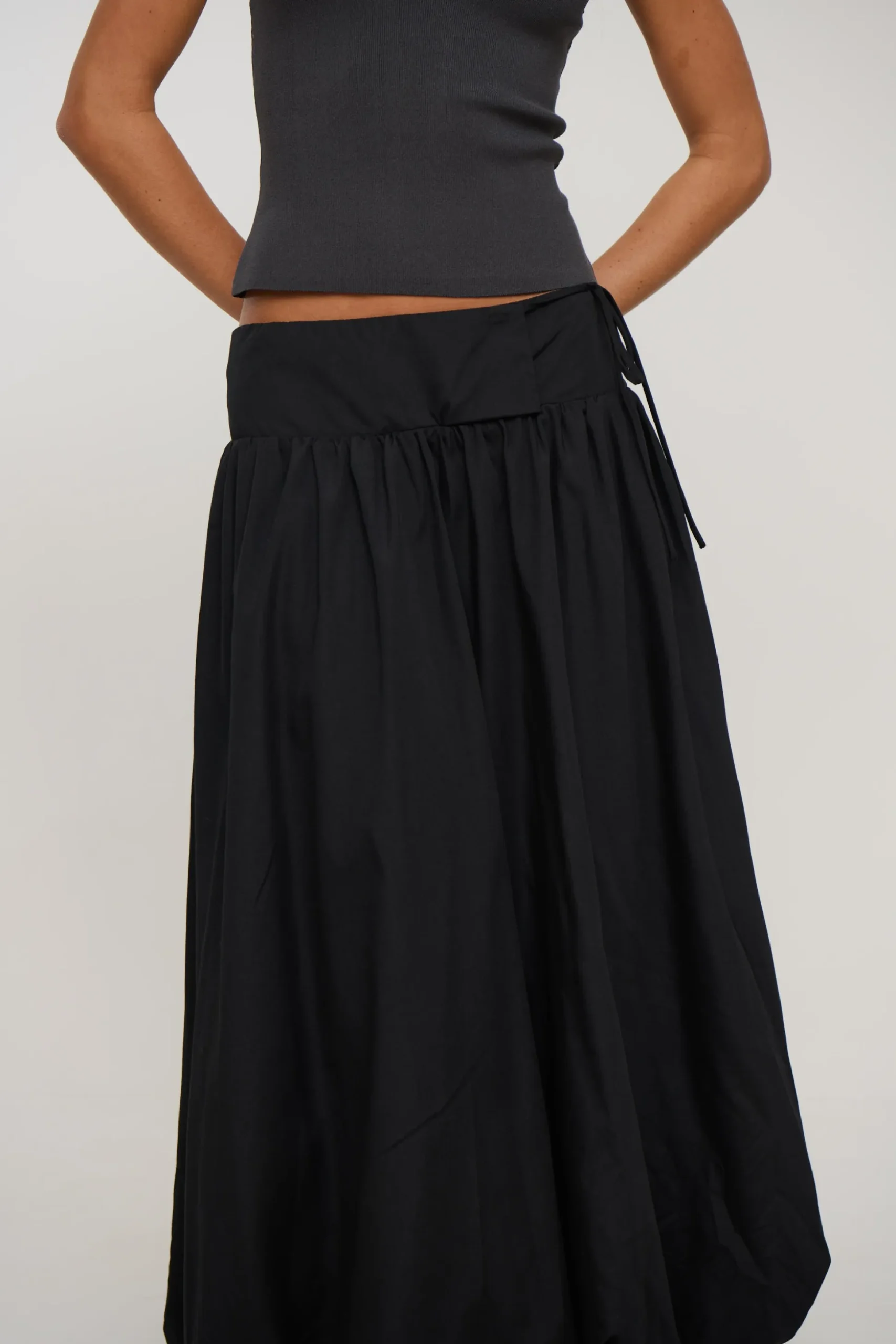 Stevie Midi Skirt Black
