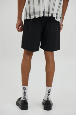 Texture Walk Short Black