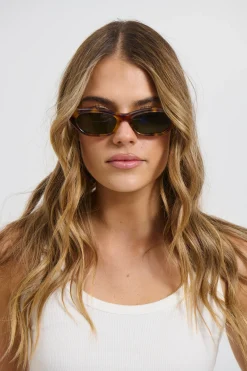 The Caroline Hazel Tort/Green