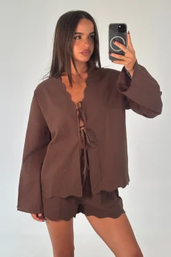 Tianna Scallop Set Chocolate