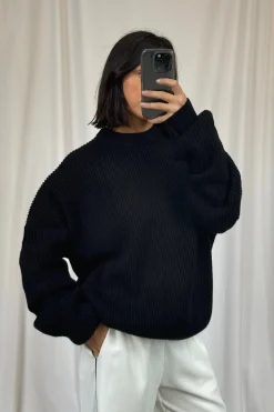 Unisex Drop Sleeve Heavy Knit Black