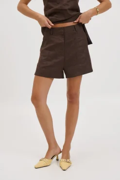 Veena Short Chocolate