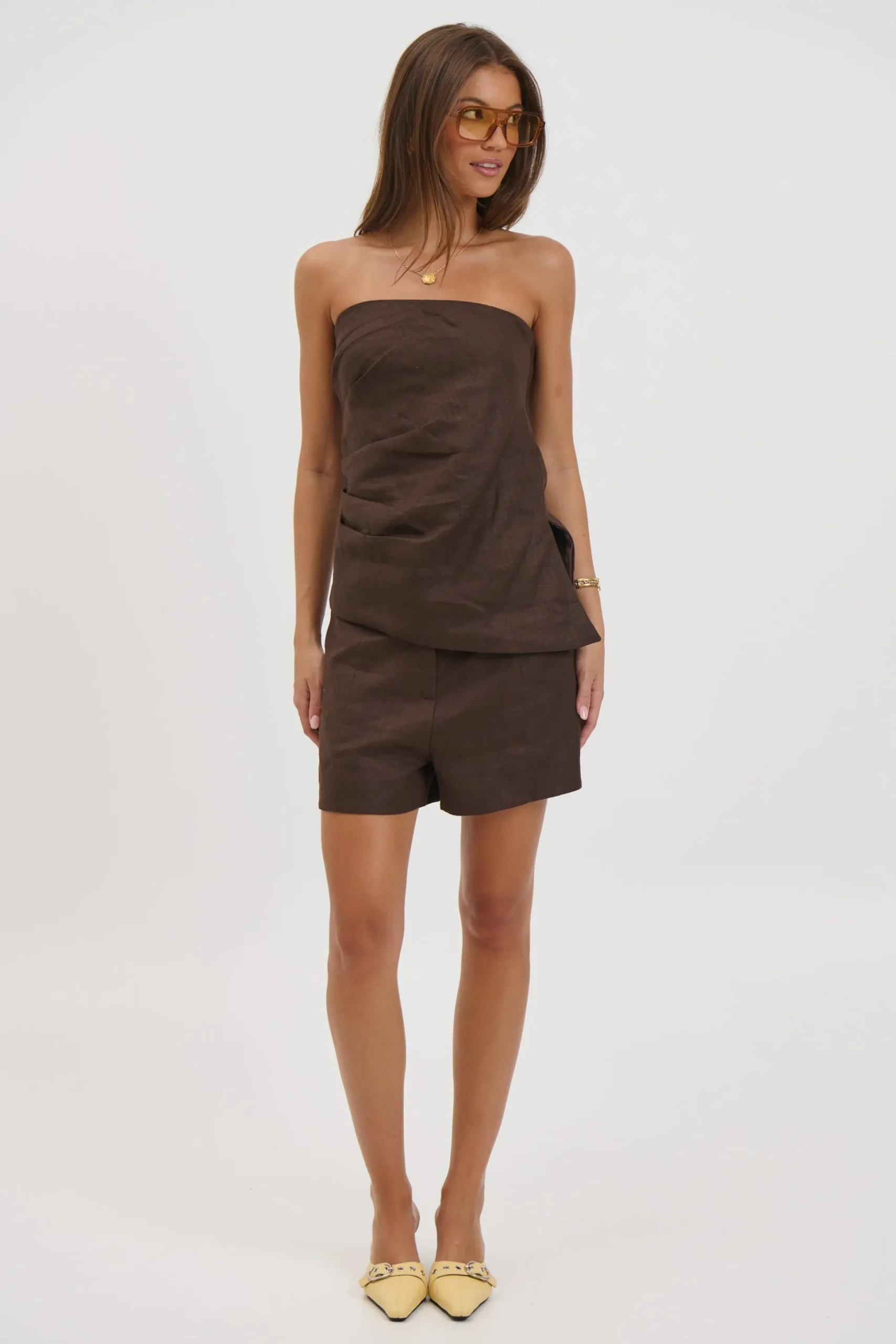 Veena Short Chocolate