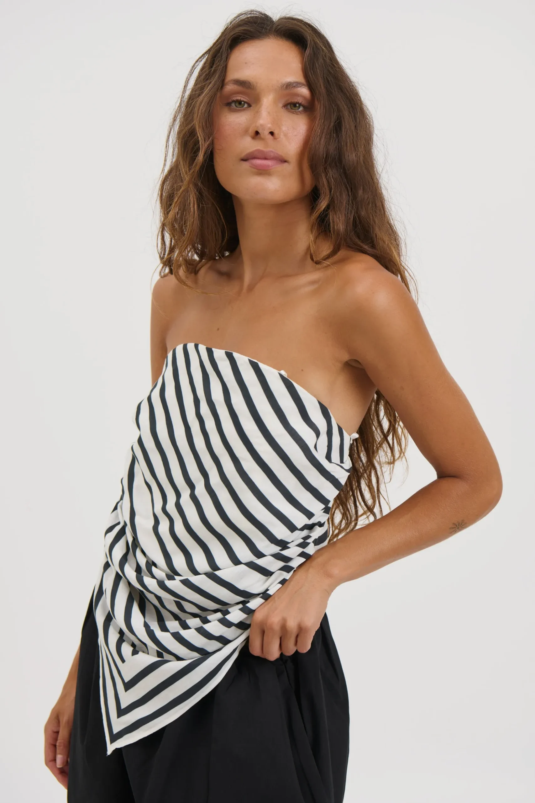 Vincent Scarf Top Beige