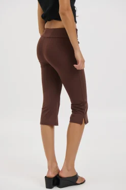 Winona Capri Chocolate