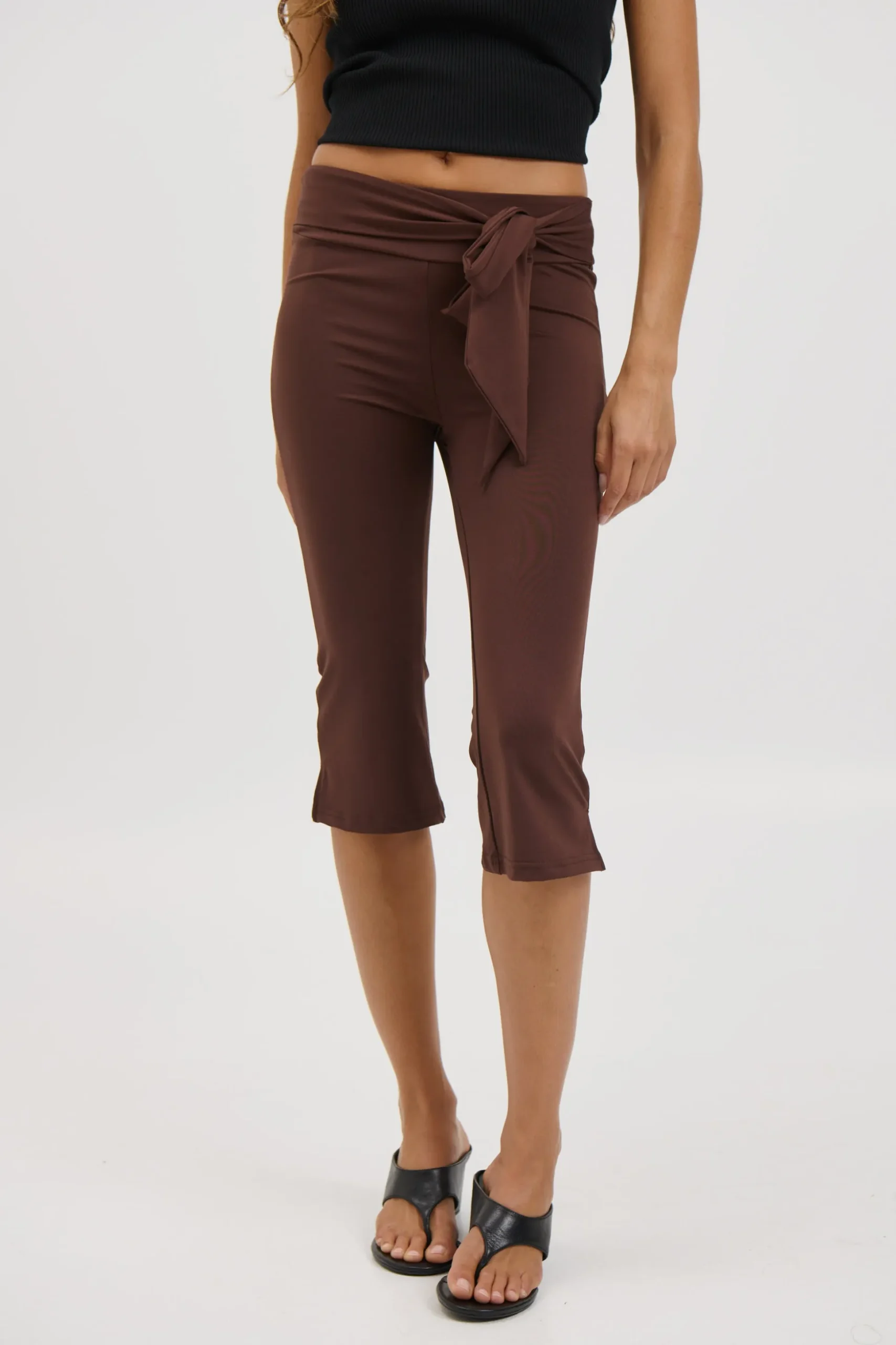 Winona Capri Chocolate