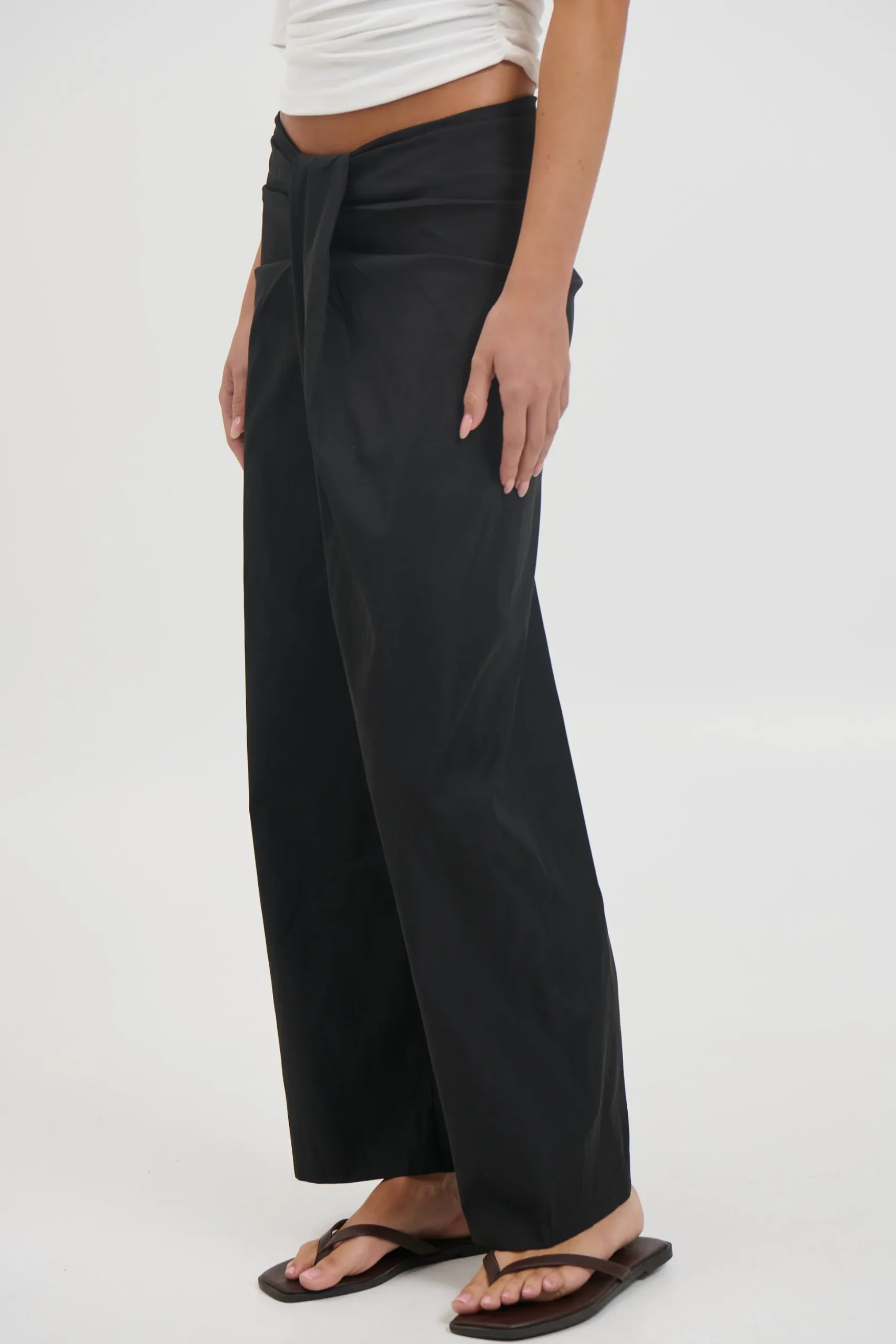 Zaya Pant Black