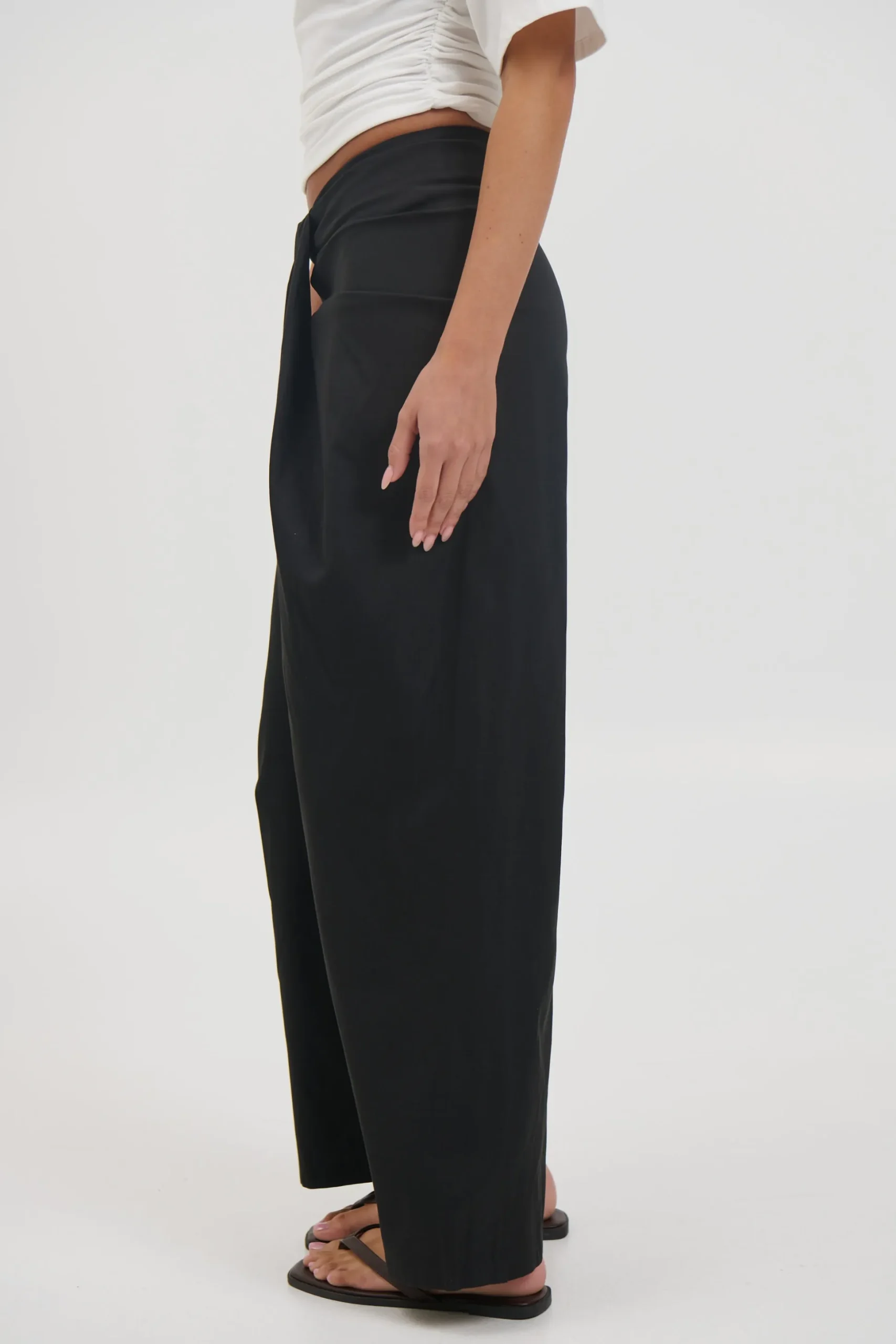 Zaya Pant Black